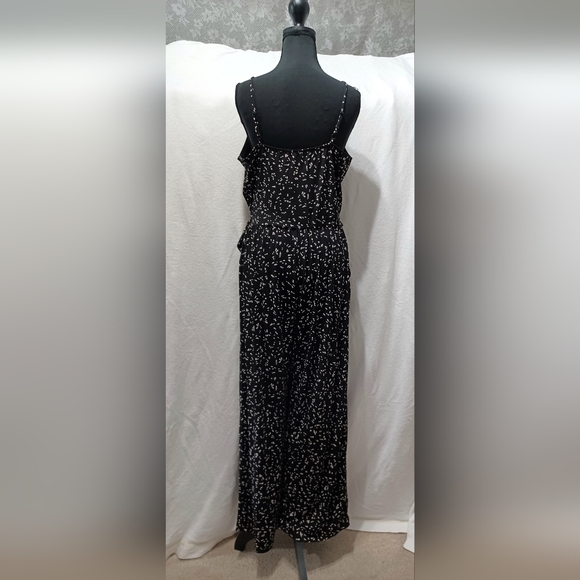 NWT Kaileigh Rochelle Knit Jumpsuit Size Large/Petite In Black - Picture 6 of 11